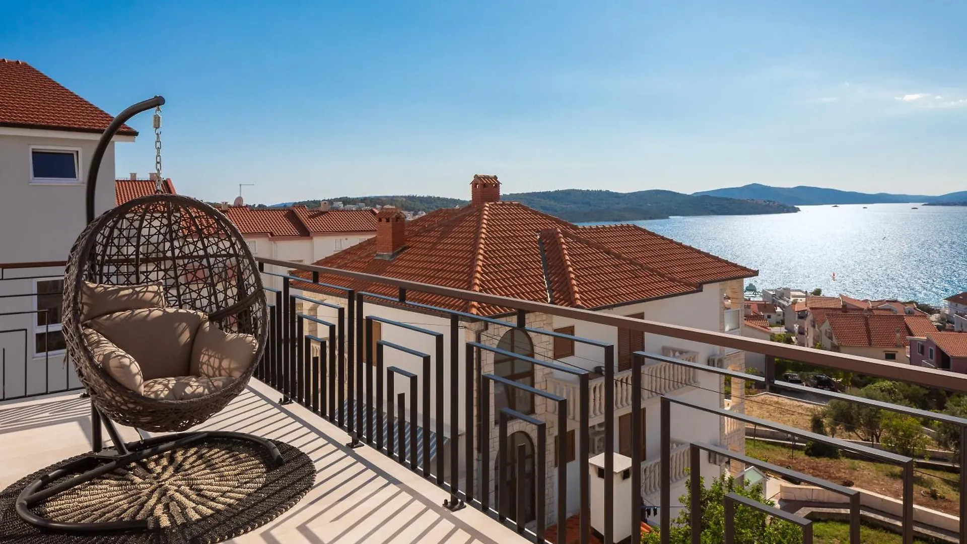 Luxury Villa De Mar With Pool Trogir